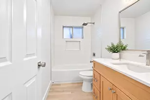 3914 Beran Dr, Houston, TX 77045 - Photo 2