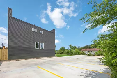 2108 Des Chaumes Street, Houston, TX 77026 - Photo 32