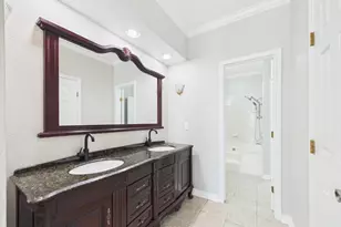 4001 Tanglewilde St, Houston, TX 77063 - Photo 14