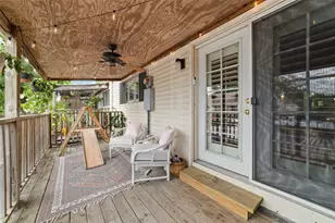 869 Wax Myrtle Ln, Houston, TX 77079 - Photo 22