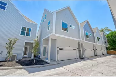 6127 W Montgomery Road, Houston, TX 77091 - Photo 1