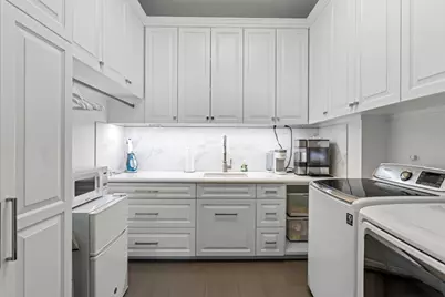 2810 Westgrove Lane, Houston, TX 77027 - Photo 28