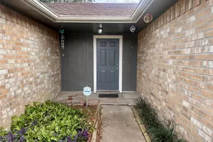 7207 Caracas Dr, Houston, TX 77083 - Photo 2
