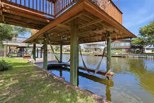 375 Ling, Bayou Vista, TX 77563 - Photo 24