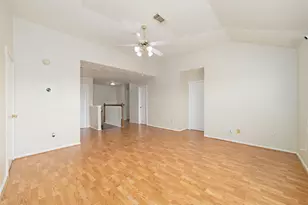 2235 Heatherwood Dr, Missouri City, TX 77489 - Photo 12
