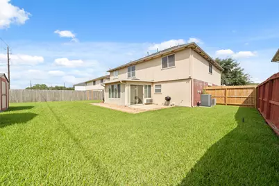 2235 Heatherwood Drive, Missouri City, TX 77489 - Photo 22