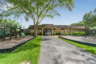 12807 Westleigh Dr, Houston, TX 77077 - Photo 42