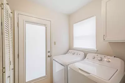 12807 Westleigh Drive, Houston, TX 77077 - Photo 20