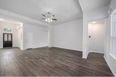 9602 Moss Rose, Willis, TX 77378 - Photo 4