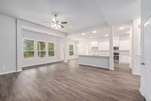 9602 Moss Rose, Willis, TX 77378 - Photo 6