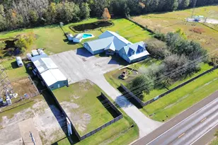 17188 Hwy 321, Dayton, TX 77535 - Photo 1