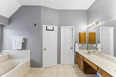 2230 Saint James Place, Pearland, TX 77581 - Photo 16