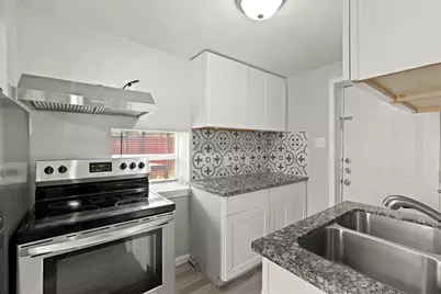 523 Henke Street #C, Houston, TX 77020 - Photo 22