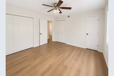9350 Livernois Road, Houston, TX 77080 - Photo 14