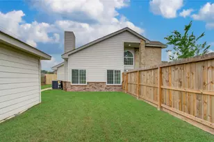 13803 Purplemartin St, Houston, TX 77083 - Photo 36