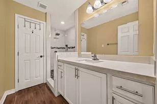 12818 Huntington Field Dr, Houston, TX 77099 - Photo 22
