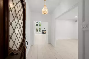 2103 Woodford Green Dr, Kingwood, TX 77339 - Photo 8
