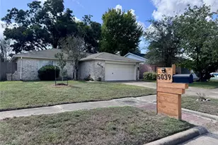 5039 Raven Ridge Dr, Houston, TX 77053 - Photo 2