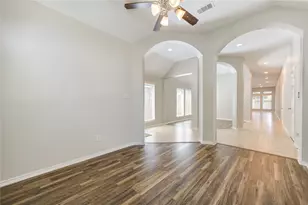 27407 Gatlin Ln, Spring, TX 77386 - Photo 10