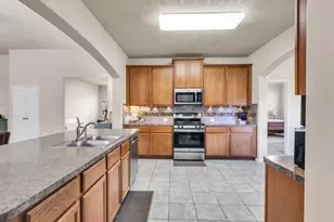 13622 Kodiak Brown Bear St, Crosby, TX 77532 - Photo 16