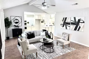 959 Festival Dr, Houston, TX 77062 - Photo 6