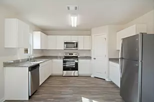 228 Wild Oak, Livingston, TX 77351 - Photo 8