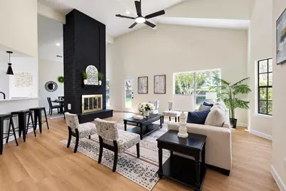2131 Creekshire Drive, Sugar Land, TX 77478 - Photo 6