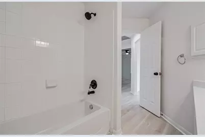 2030 Creek Shore Lane, Pearland, TX 77581 - Photo 26
