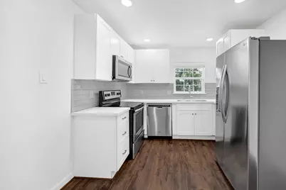 311 Clifton Street #B, Houston, TX 77011 - Photo 2