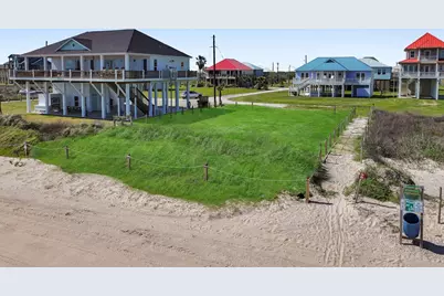 772 Bolivar Dunes Boulevard, Gilchrist, TX 77617 - Photo 2