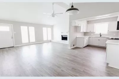 3402 Pecan Grove Drive, Baytown, TX 77521 - Photo 4