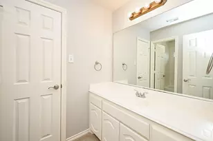 8135 Cove Timbers Ln, Tomball, TX 77375 - Photo 28