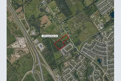 1355 County Road 145, Alvin, TX 77511 - Photo 2