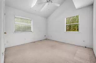 1355 County Rd 145, Alvin, TX 77511 - Photo 34