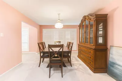 604 N Clear Creek Drive, Friendswood, TX 77546 - Photo 8
