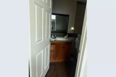 7648 Broadview Drive #111, Houston, TX 77061 - Photo 4