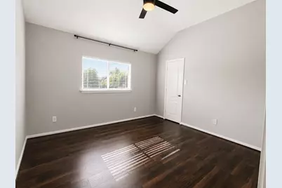 3614 Burning Palms Court, Houston, TX 77042 - Photo 18