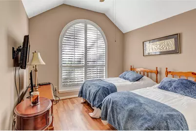 1014 N Rivershire Drive, Conroe, TX 77304 - Photo 24