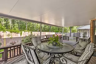 1014 N Rivershire Dr, Conroe, TX 77304 - Photo 8