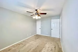 6722 Lilacbrook Ct, Spring, TX 77379 - Photo 12