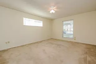 5731 Old Lodge Dr, Houston, TX 77066 - Photo 16