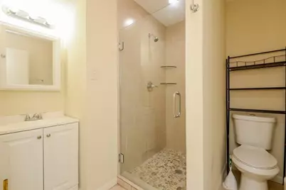 5731 Old Lodge Drive, Houston, TX 77066 - Photo 18