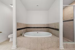 914 Main St, Houston, TX 77002 - Photo 10
