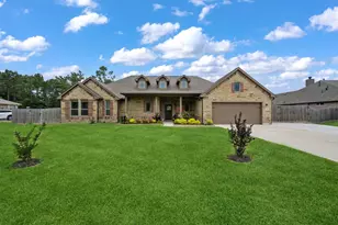 16429 Stonewall St, Conroe, TX 77303 - Photo 1