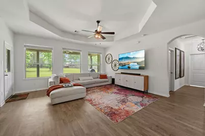 16429 Stonewall Street, Conroe, TX 77303 - Photo 6