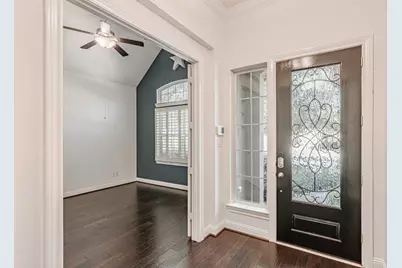 112 Sundown Ridge Place, The Woodlands, TX 77375 - Photo 4