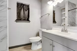6223 Pinole Forest Dr, Houston, TX 77088 - Photo 18