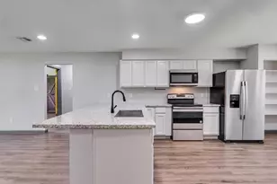 6223 Pinole Forest Dr, Houston, TX 77088 - Photo 12
