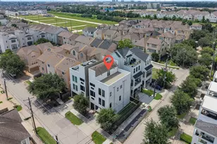 5802 Kansas St, Houston, TX 77007 - Photo 1