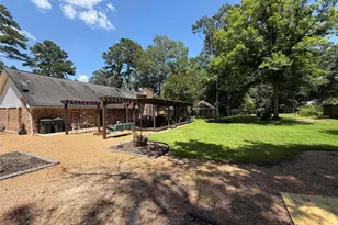 936 Hunterwood Dr, Jasper, TX 75951 - Photo 42